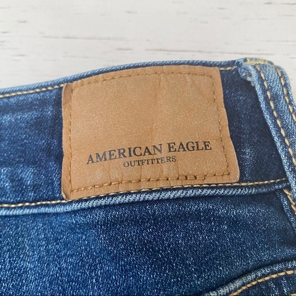 American Eagle Dark Wash Super Hi Rise Jeggings - Picture 6 of 11